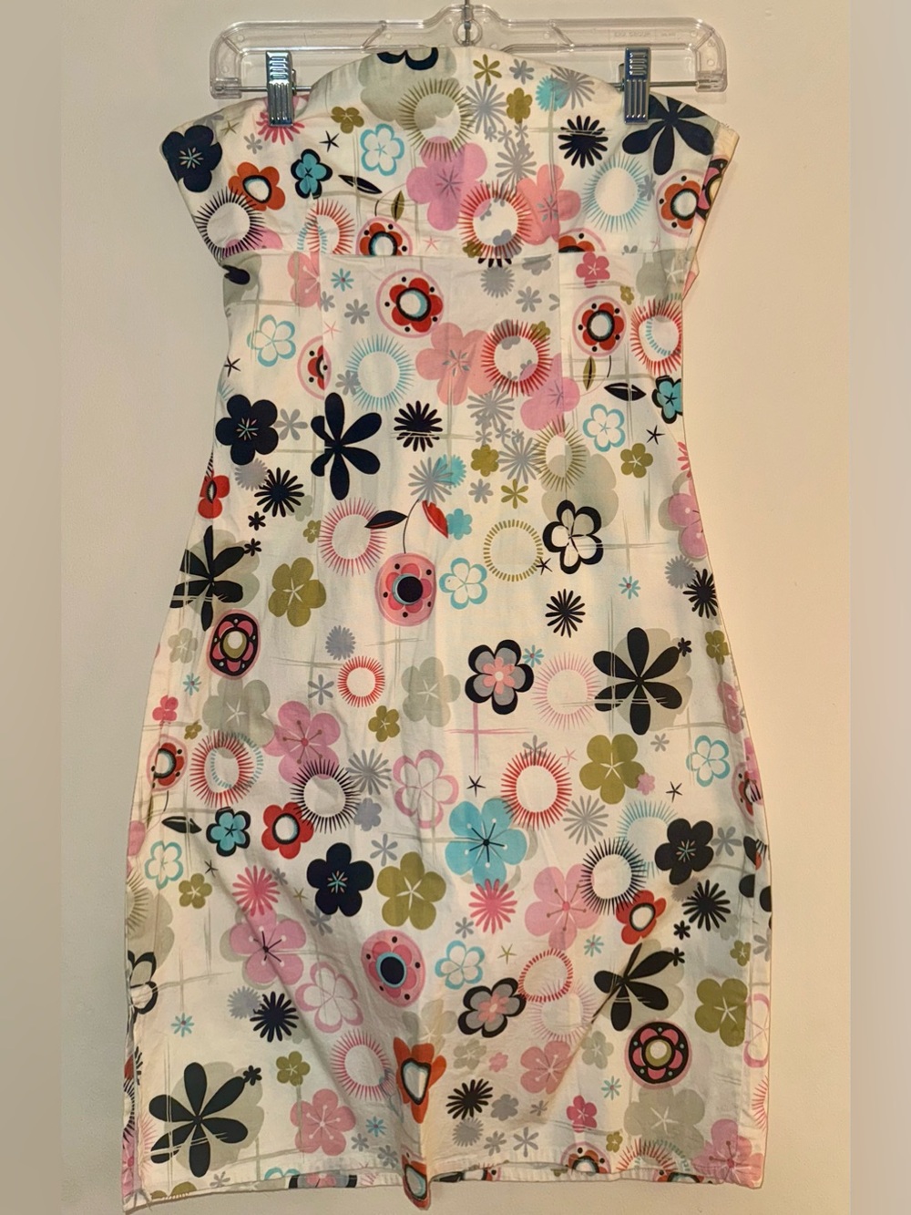 Vintage 2003 - Floral Pop Strapless Sundress in White with Color Accents S